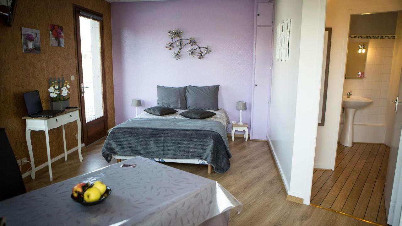 Studios Etape Du Lac Bourbon-Lancy Exterior foto